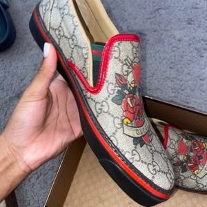 Gucci low tops